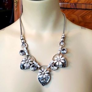 Necklace Earrings metal new BOHO flowers/crystal